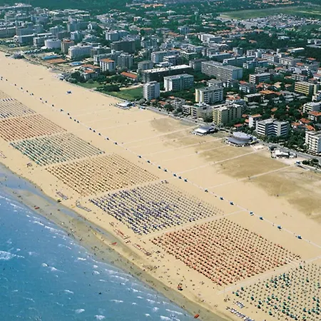 Peaceful Flat With Terrace And Wi-fi - Beahost Apartment Bibione