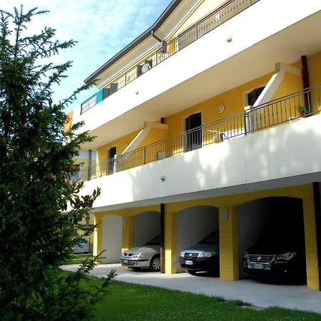 Peaceful Flat With Terrace And Wifi * Bibione